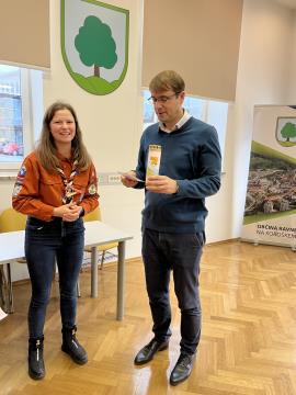 Skavti prinesli betlehemsko luč miru na občino